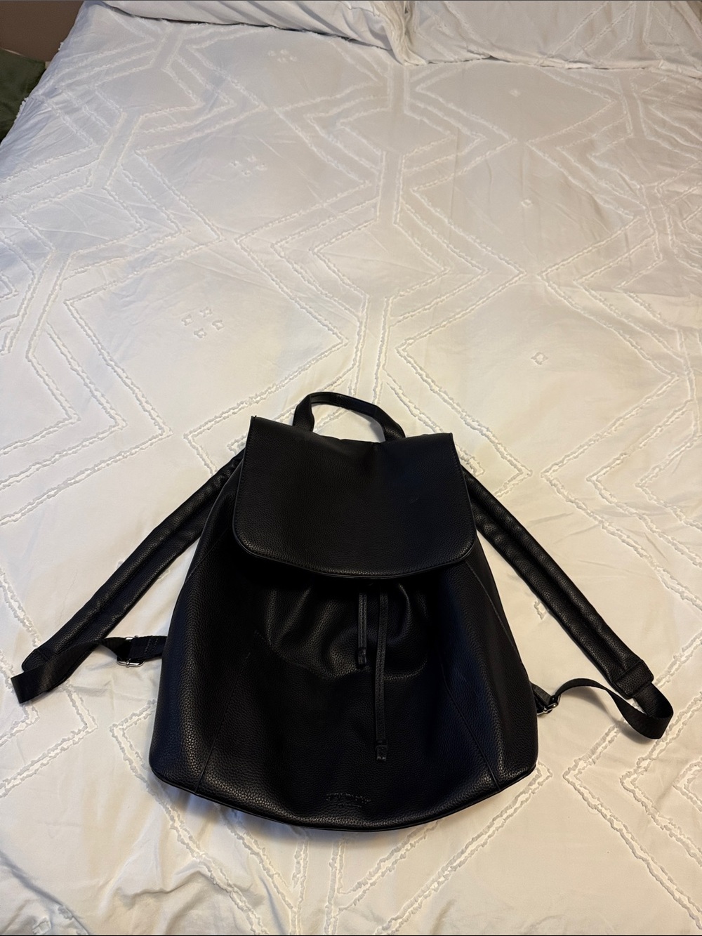 Gry Mattr by Joe Mimran -Black Vegan Leather Backpack